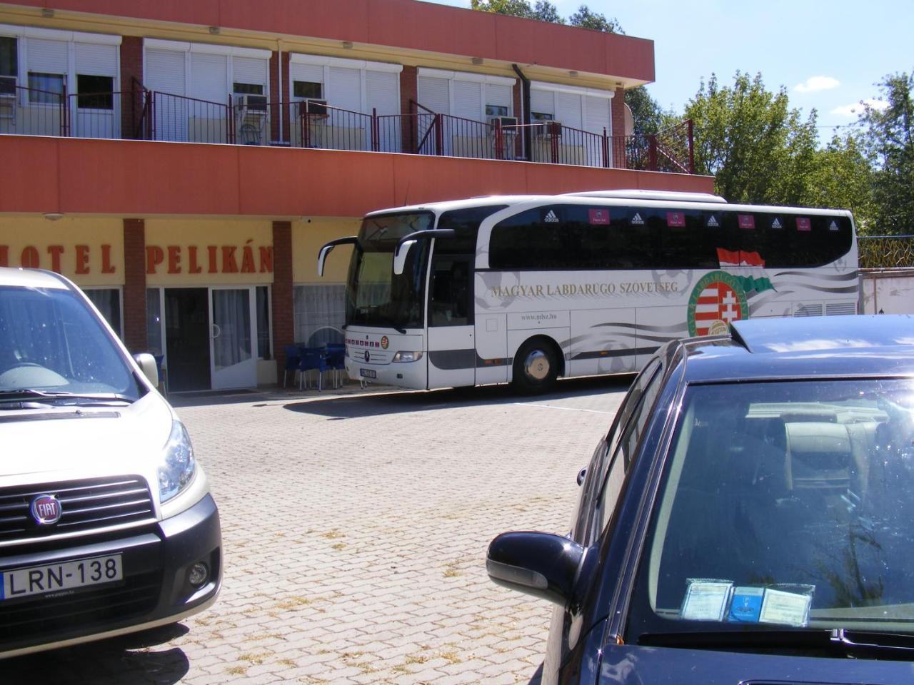 Hotel Pelikan Hódmezővásárhely Eksteriør bilde